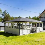 Prázdninový dům Domki-skansenzdbice - Letniskowe I Camper *