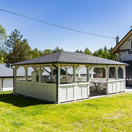 Prázdninový dům Domki-skansenzdbice - Letniskowe I Camper *