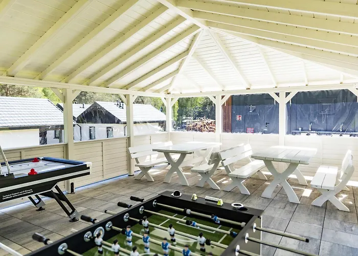 Domki-skansenzdbice - Letniskowe I Camper Ferienhaus