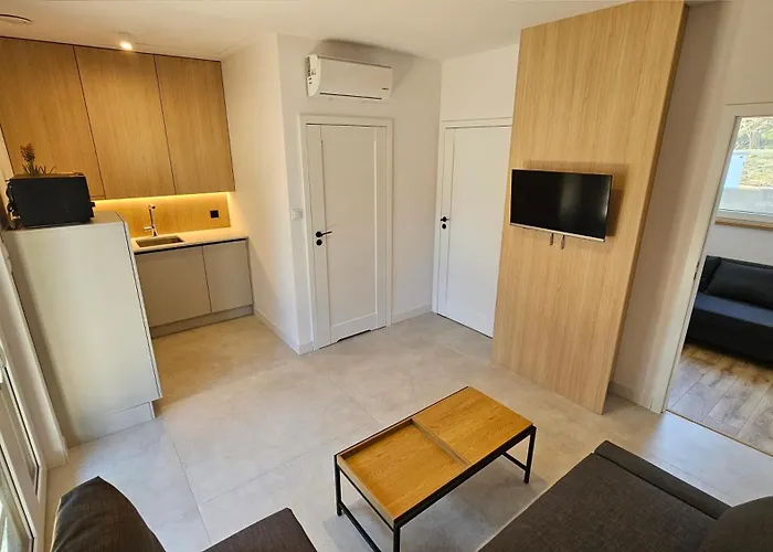 Domki-skansenzdbice - Letniskowe I Camper * Zdbice