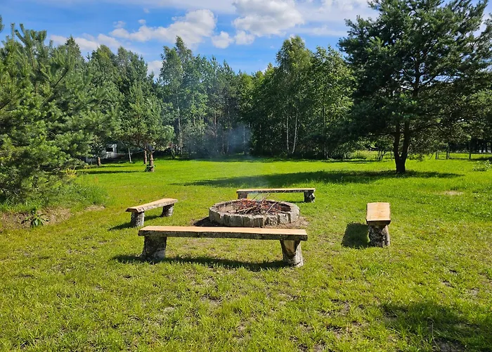 Domki-skansenzdbice - Letniskowe I Camper Ferienhaus Zdbice